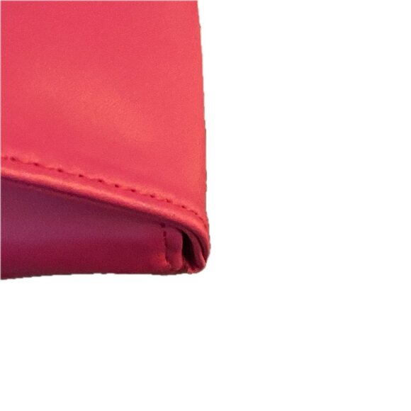 Salvatore Ferragamo Makeup Cosmetics Bag Fuscia Vegan Leather Snap Close Pockets - Picture 8 of 9